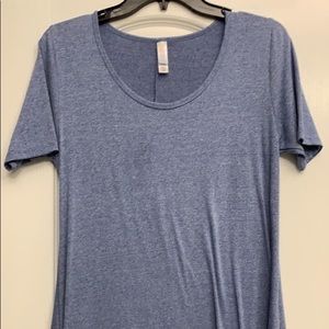 Lularoe classic tee